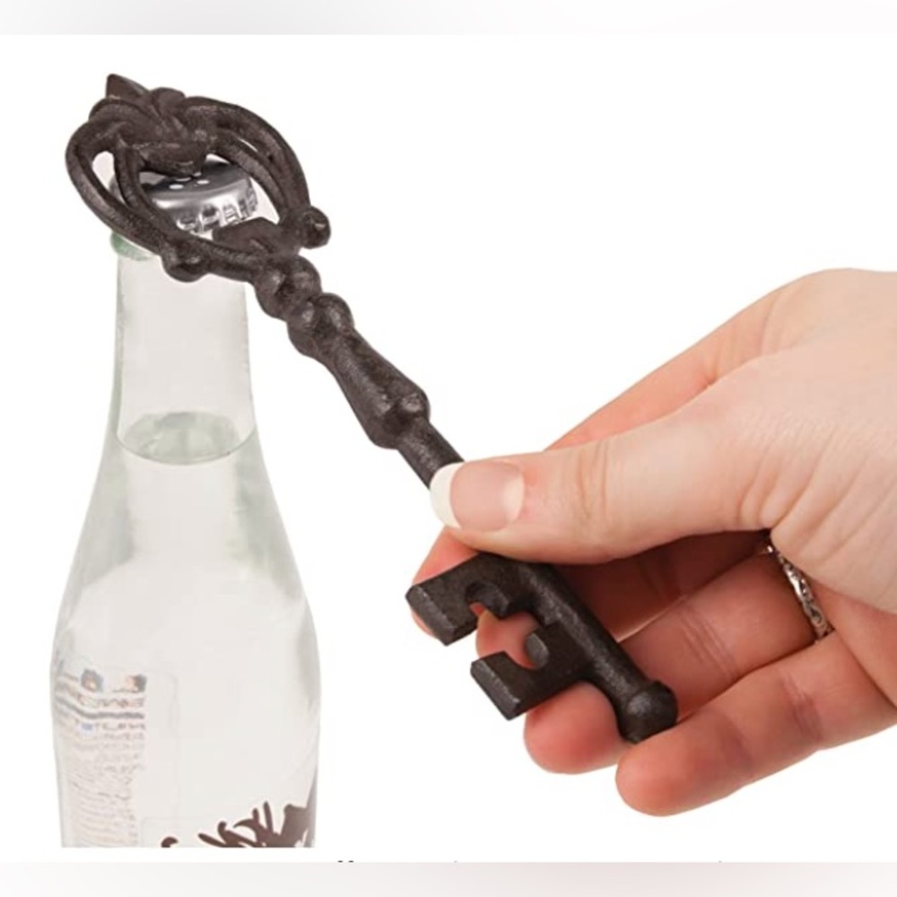 Twine Rustic Elegance Key Bottle Opener